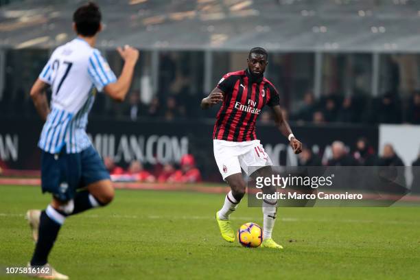 Tiemoue Bakayoko of Ac Milan in action during the Serie A football match between AC Milan and Spal . Ac Milan wins 2-1 over Spal.