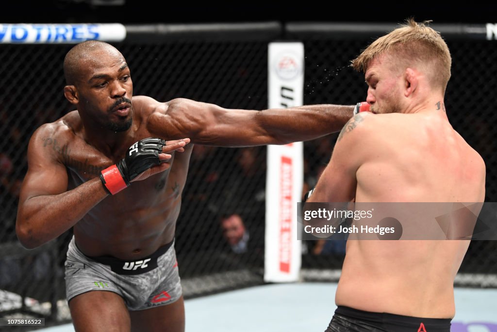 UFC 232: Jones v Gustafsson 2