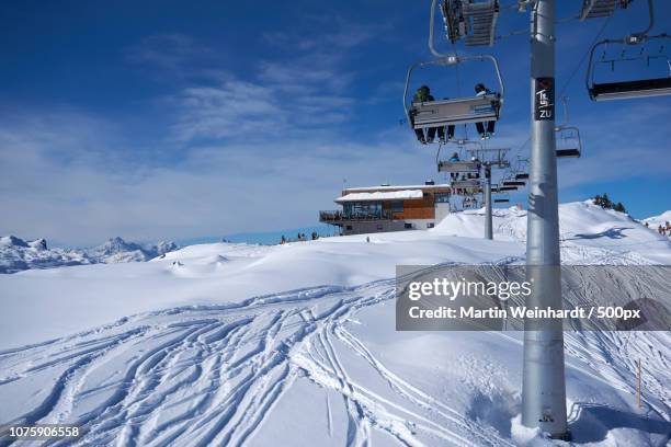 sonnenkopf ski arlberg - sonnenkopf stock pictures, royalty-free photos & images