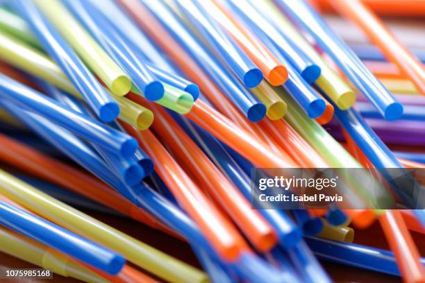 full frame shot of colorful drinking straws - drinking straw stock pictures, royalty-free photos & images