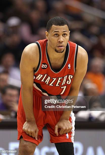 Brandon Roy of the Portland Trail Blazers during the NBA game against the Phoenix Suns at US Airways Center on December 10, 2010 in Phoenix, Arizona....