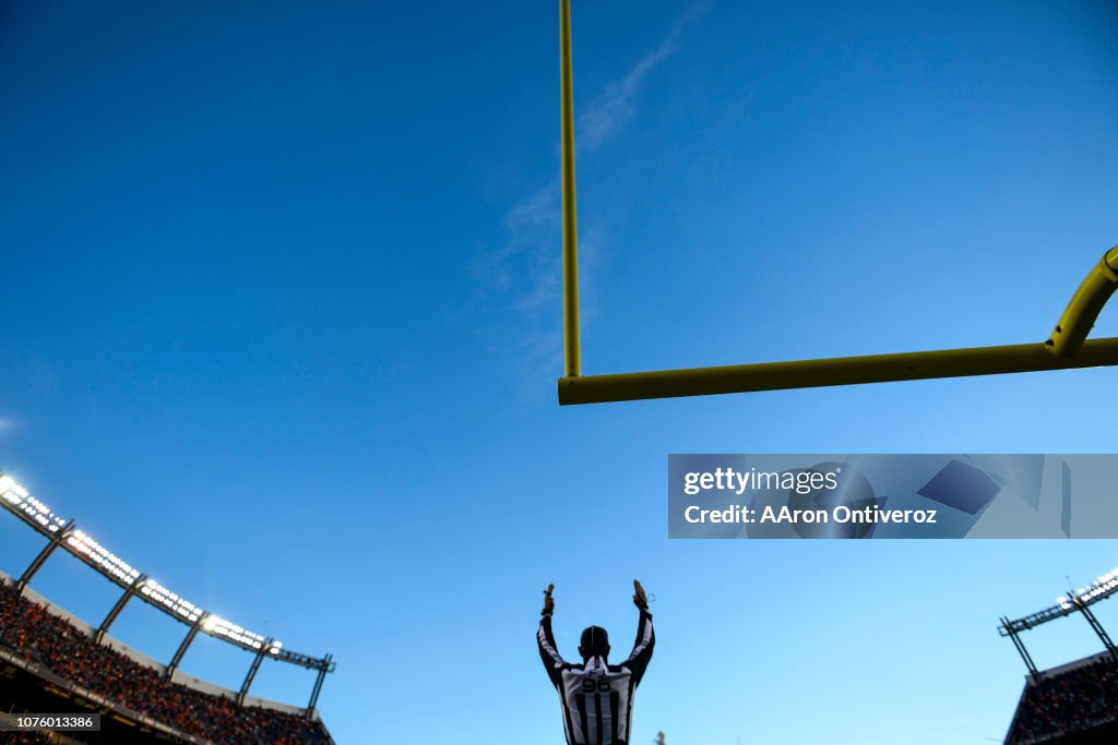 Denver Broncos vs. against the Los Angeles Chargers, NFL Week 17