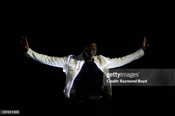 Singer Jason Derulo performs during the B96 "Jingle Bash" at the Allstate Arena in Rosemont, Illinois on DEC 11, 2010.