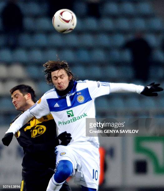 Artem Milevskiy of FC Dynamo Kiev vies for the ball with Miral Samardzic of FC Sheriff Tyraspol during their UEFA Eueropa league match in Kiev, on...