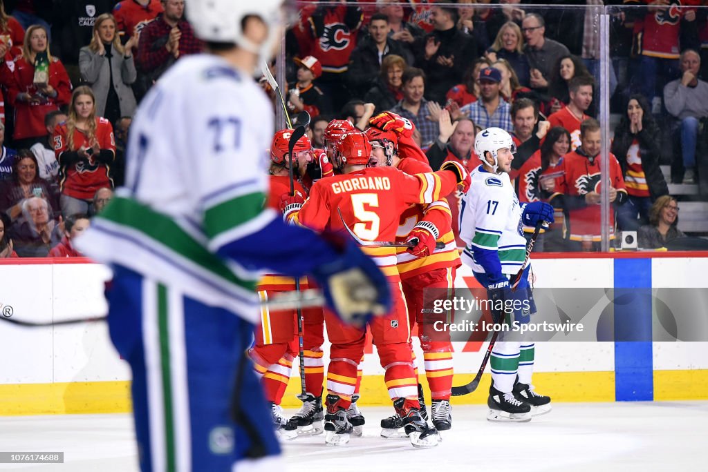 NHL: DEC 29 Canucks at Flames