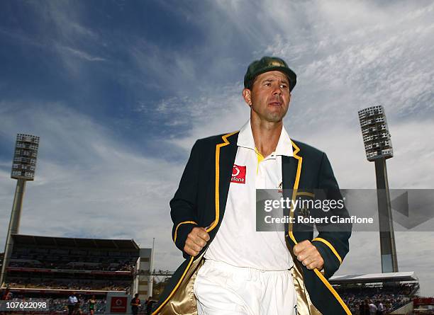 Australian captin Ricky Ponting runs from thr ground prior to day one of the Third Ashes Test match between Australia and England at WACA on December...