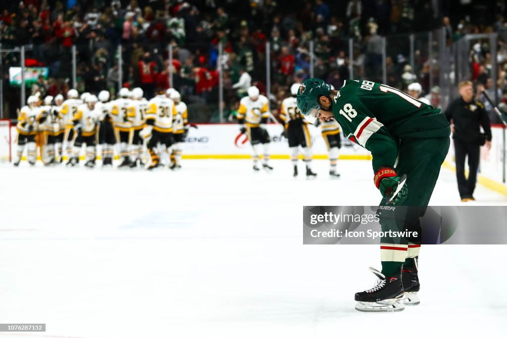 NHL: DEC 31 Penguins at Wild