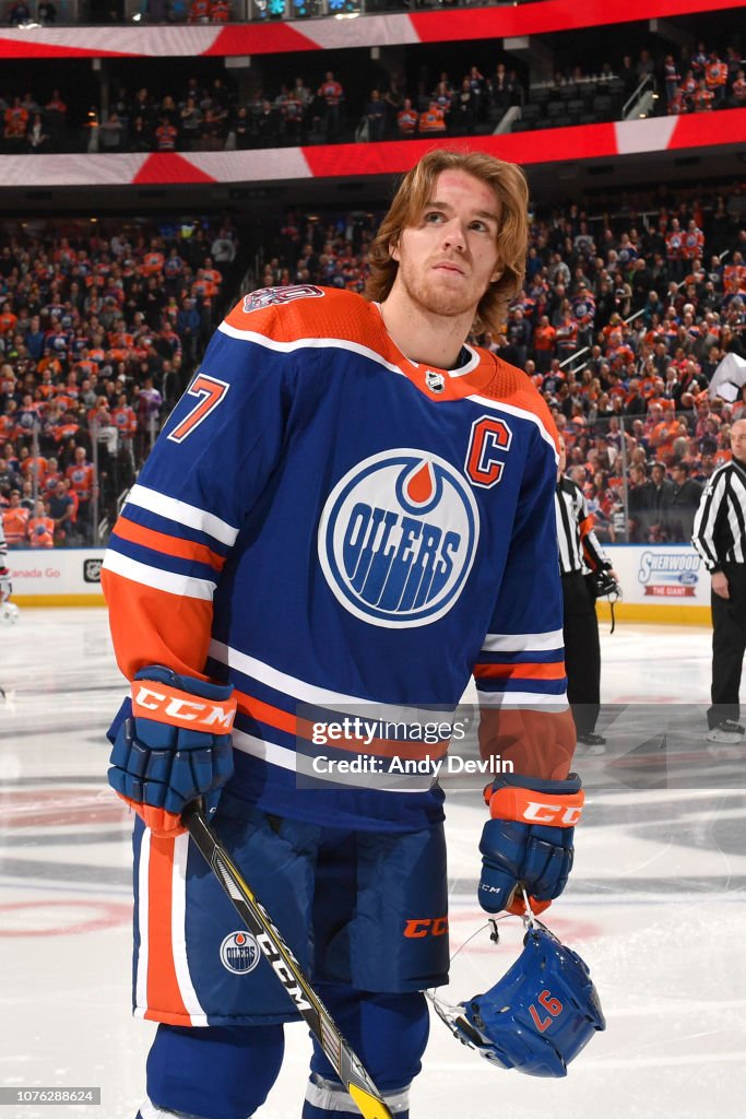 Winnipeg Jets v Edmonton Oilers