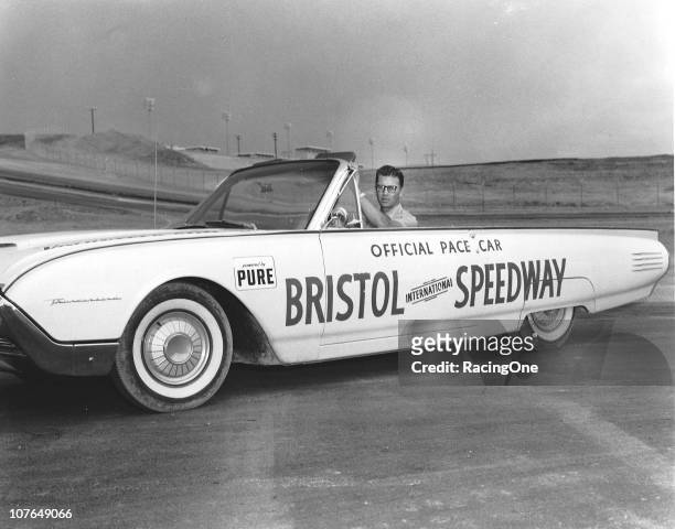 Larry Carrier, one of the builders of Bristol International Speedway, poses with a Ford Thunderbird pace car in the early 1960s. Carrier wasnÕt only...