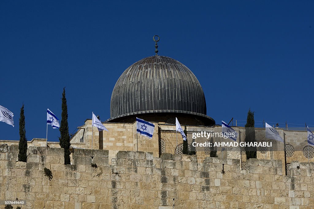 A picture of Jerusalem's Al-Aqsa mosque,