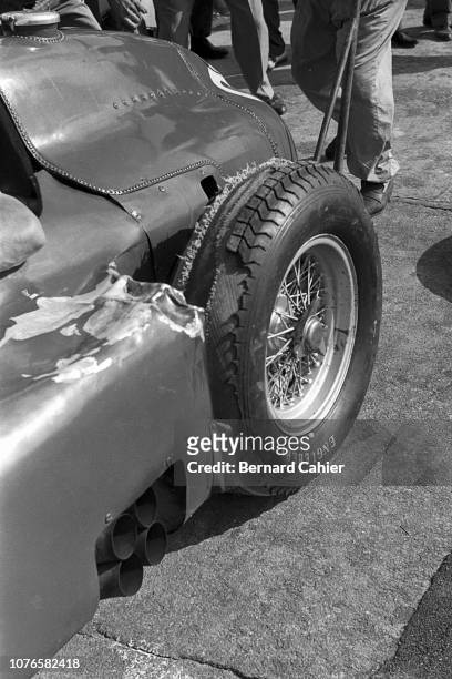 Luigi Musso, Ferrari D50, Grand Prix of Italy, Autodromo Nazionale Monza, 02 September 1956. Luii Musso's Ferrari sufferd fron tyre problems and had...