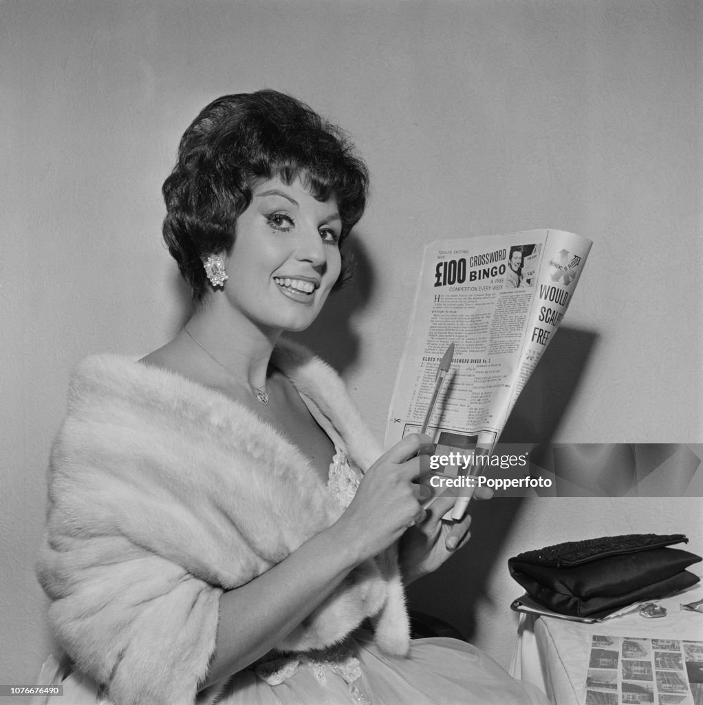 Alan Cogan English singer Alma Cogan pictured entering a bingo crossword... News ...