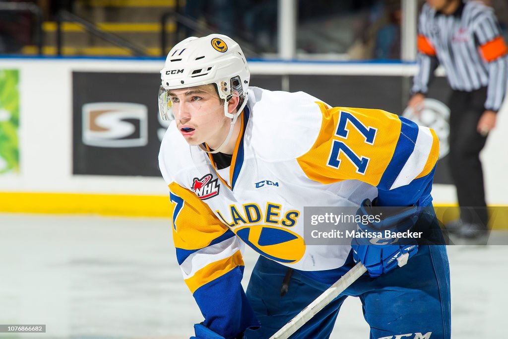 Saskatoon Blades v Kelowna Rockets