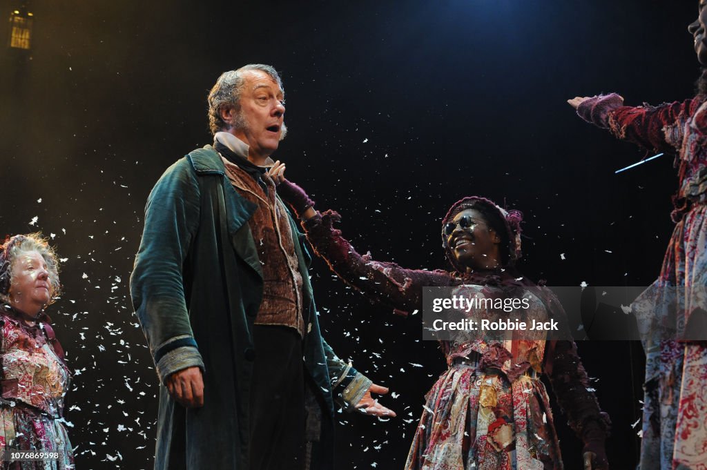 A Christmas Carol At The Old Vic Theatre London