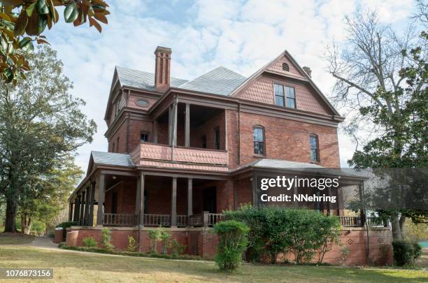 the oaks, tuskegee, alabama - tuskegee stock pictures, royalty-free photos & images