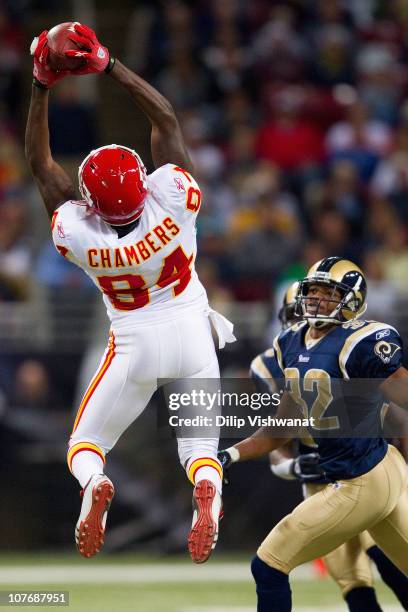 Chris Chambers of the Kansas City Chiefs hauls in a pass against Bradley Fletcher of the St. Louis Rams at the Edward Jones Dome on December 19, 2010...