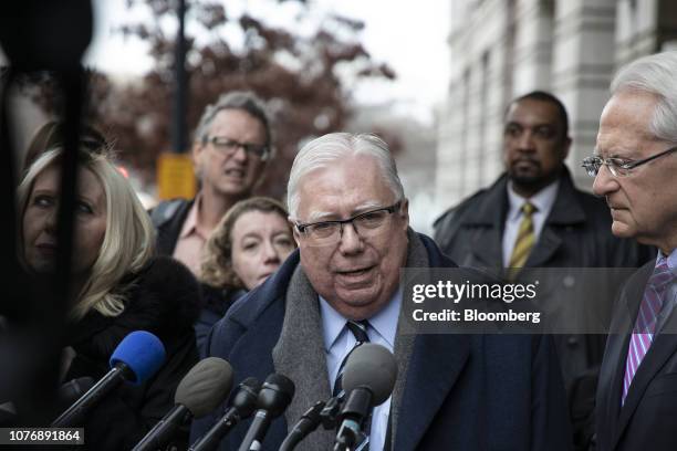 Jerome R. Corsi 16 Jerome R Corsi Stock Photos, High-Res Pictures, and Images - Getty ...