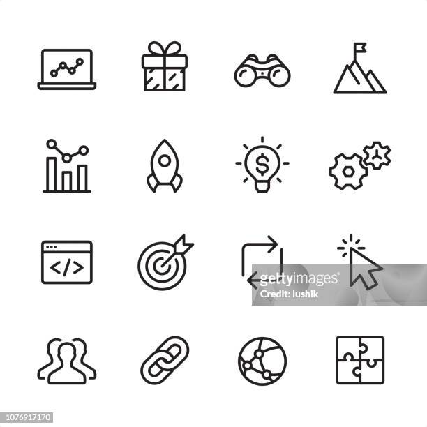 ilustraciones, imágenes clip art, dibujos animados e iconos de stock de internet marketing - conjunto de iconos de contorno - actualización de software