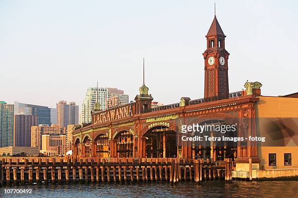 usa, new jersey, hoboken, historic train station - hoboken - fotografias e filmes do acervo