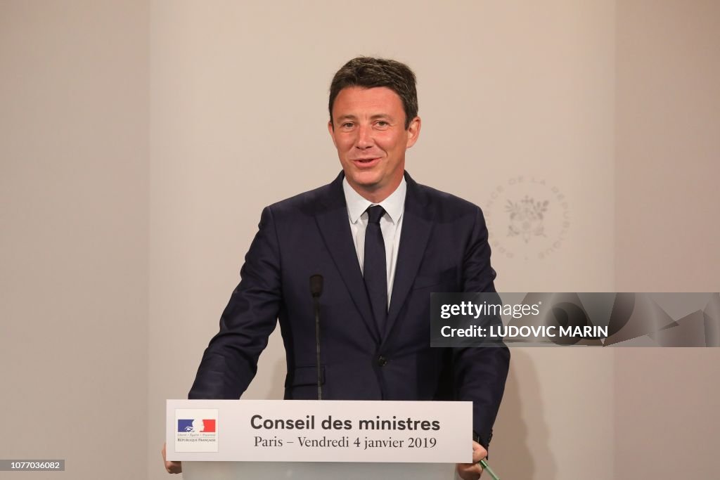 FRANCE-POLITICS-GOVERNMENT-CABINET-MEETING