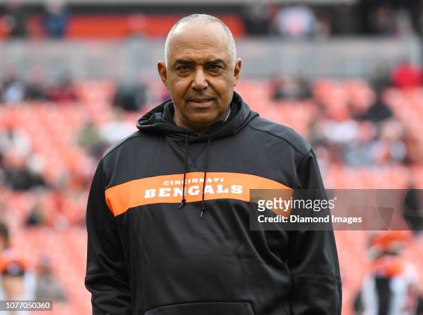 Head coach Marvin Lewis of the Cincinnati Bengals on the field prior to a game against the Cleveland Browns on December 23, 2018 at FirstEnergy...