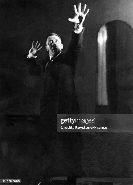 During The Autumn Of 1925, In Munich, Heinrich Hoffmann, Hitler'S Personal Photographer, Took A Series Of Photographs Of The Führer In The Process Of...