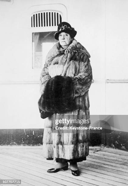 Portrait Of The Australian Contralto On The Deck Of The Steamer Caronia On His Arrival At Liverpool. The Chef Auguste Escoffier Created A Tribute To...