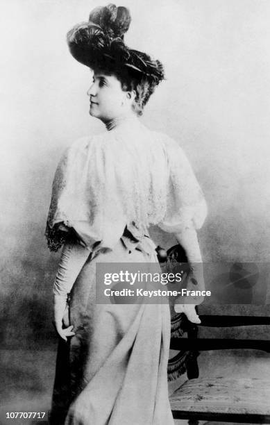 Portrait Of Australian Contralto Nellie Melba. The Chef Auguste Escoffier Created A Tribute To The Singer Remained Famous Dessert, The Peach Melba.