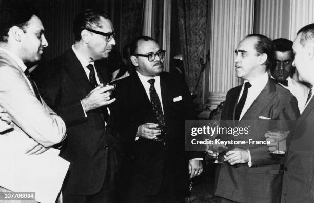 The Brazilian Architect Oscar Niemeyer Congratulates The Members Of The City Council Joao Massena, Louis Correa, Paulo Alberto Sinval And Palmeiras.