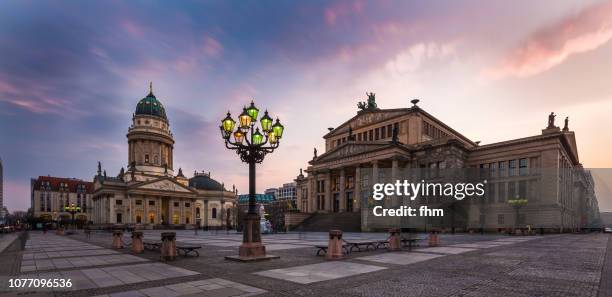 berlin gendarmenmarkt at sunset (berlin, germany) - gendarmenmarkt stock pictures, royalty-free photos & images
