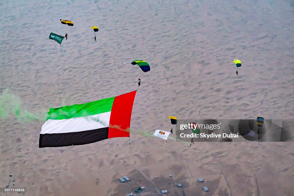Skydiving Flag Record