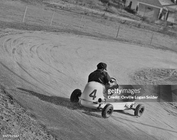 Midget Car Racing Photos and Premium High Res Pictures - Getty Images