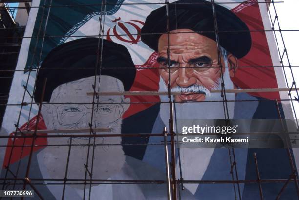 Huge mural under construction in Motahari street with portraits of Ayatollah Khomeini and Ayatollah Khamenei, February 1st, 1998.