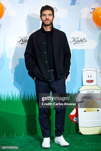 Actor Alfonso Bassave attends 'Redondea Sonrisas' campaign party at Kiehl's boutique on December 04, 2018 in Madrid, Spain.