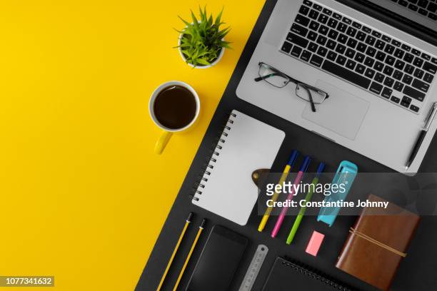 top view of laptop, notebook, coffee and office supply items - knolling tools stock pictures, royalty-free photos & images