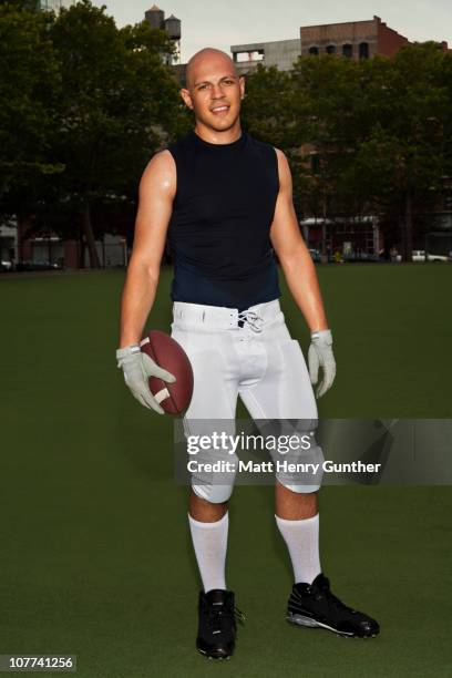 portrait of football player - american football uniform stock pictures, royalty-free photos & images