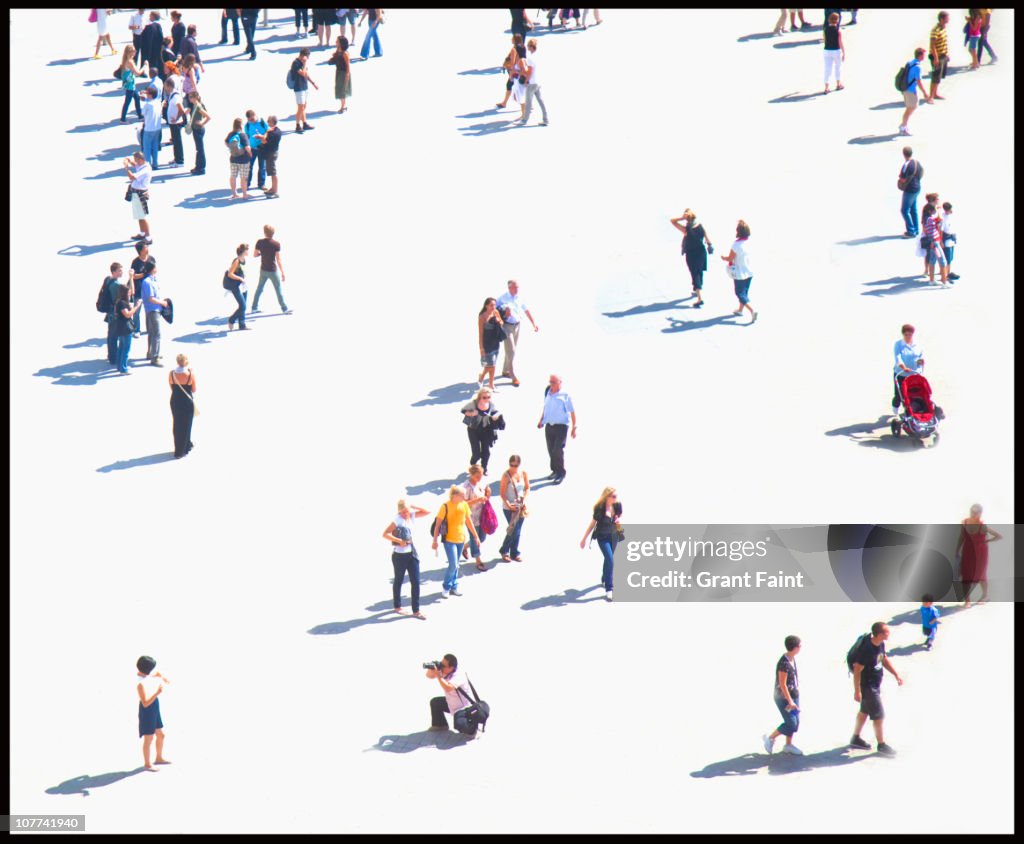 Overview of crowd.