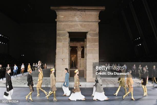 Models walk the runway at Chanel Metiers D'Art 2018/19 Show at The Metropolitan Museum of Art on December 04, 2018 in New York City.