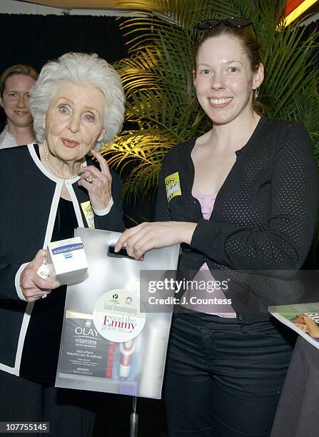 Frances Reed Reporter Frances Reed Photos and Premium High Res Pictures - Getty Images