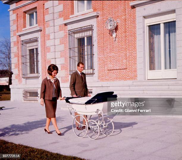 The princes Juan Carlos of Borbon and Sofia of Greece along with his daughter Elena, born December 20 at the Zarzuela Palace Madrid, Spain.