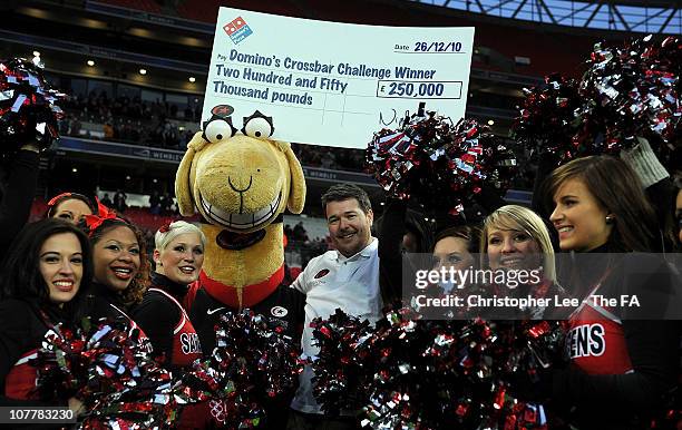 Matthew Rouse Photos and Premium High Res Pictures - Getty Images