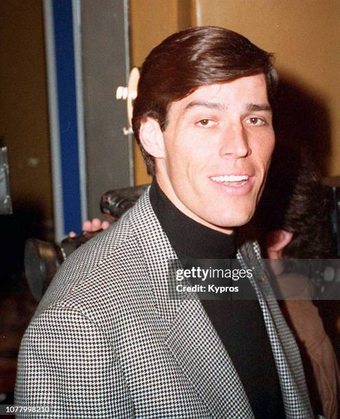 American author, entrepreneur, philanthropist and life coach Tony Robbins, circa 1990.