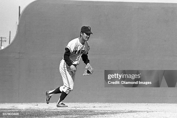 Thirdbaseman Shigeo Nagashima of the Tokyo Giants moves in towards the pitcher's mound during a Spring Training game in March, 1971 against the...