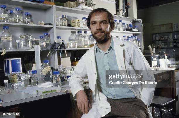 British geneticist Alec Jeffreys, November 1987. He developed techniques of DNA profiling for use in forensic science.
