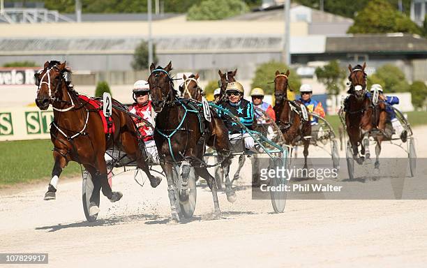 Carabella driven by Ricky May wins the Fillies Championship Mobile 3yr old Mobile Pace at Alexandra Park on December 31, 2010 in Auckland, New...