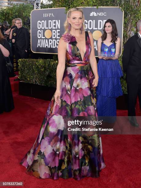 Molly Sims attends FIJI Water at the 76th Annual Golden Globe Awards on January 6, 2019 at the Beverly Hilton in Los Angeles, California.
