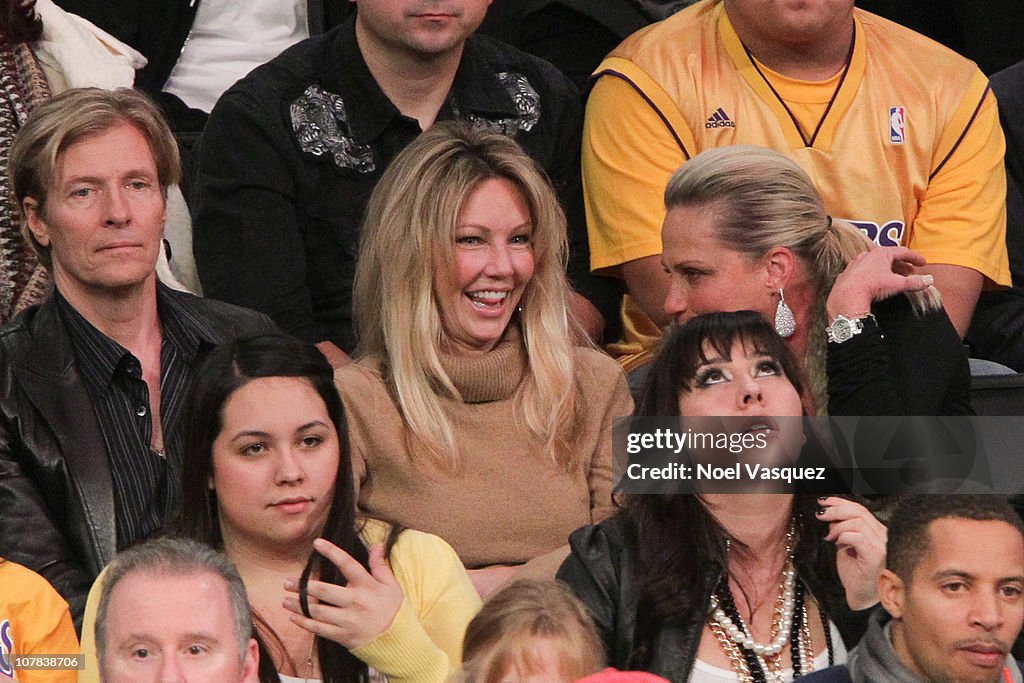 Celebrities At The Lakers Game