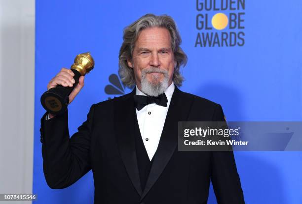 Cecil B. DeMille Award winner Jeff Bridges poses in the press room during the 76th Annual Golden Globe Awards at The Beverly Hilton Hotel on January...