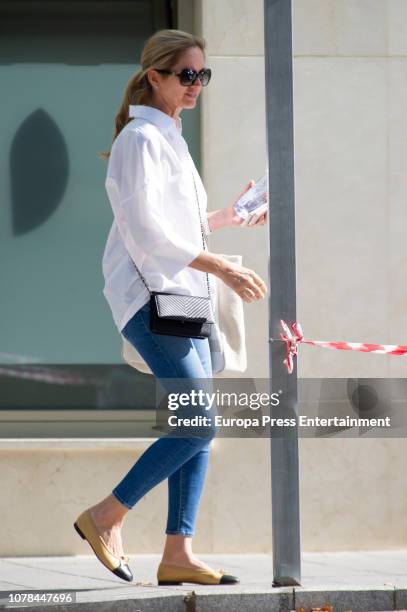 Julio Iglesias's wife, Miranda Rijnsburger is seen on June 19, 2018 in Marbella, Spain.