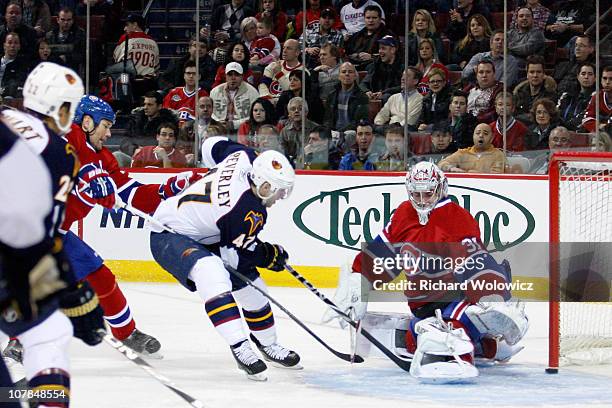 Rich Peverley of the Atlanta Thrashers scores a first period goal on Carey Price of the Montreal Canadiens during the NHL game at the Bell Centre on...